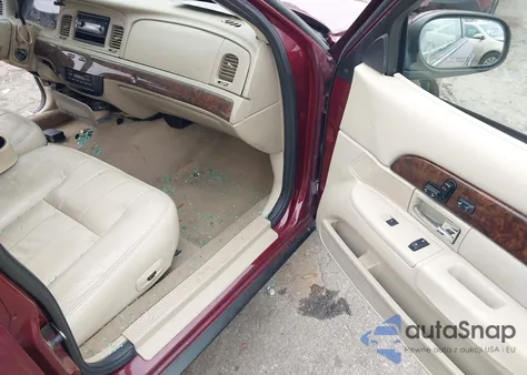 2009 Mercury Grand Marquis Ls (Fleet Only) z USA, uszkodzony, nr VIN 2MEHM75V69X632633